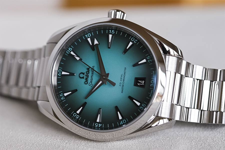 ساعت Omega Seamaster Aqua Terra -Light dial version