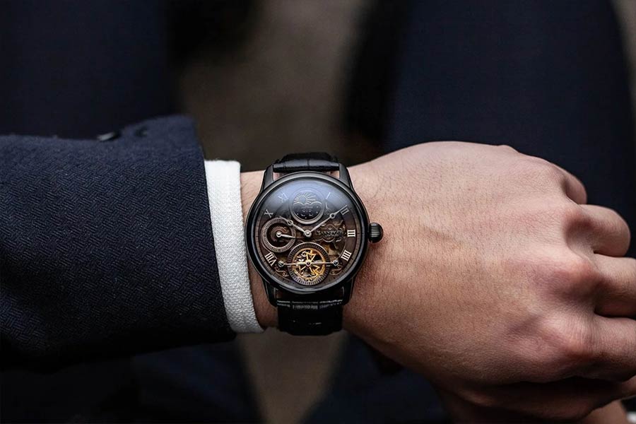 Thomas Earnshaw Stealth Black